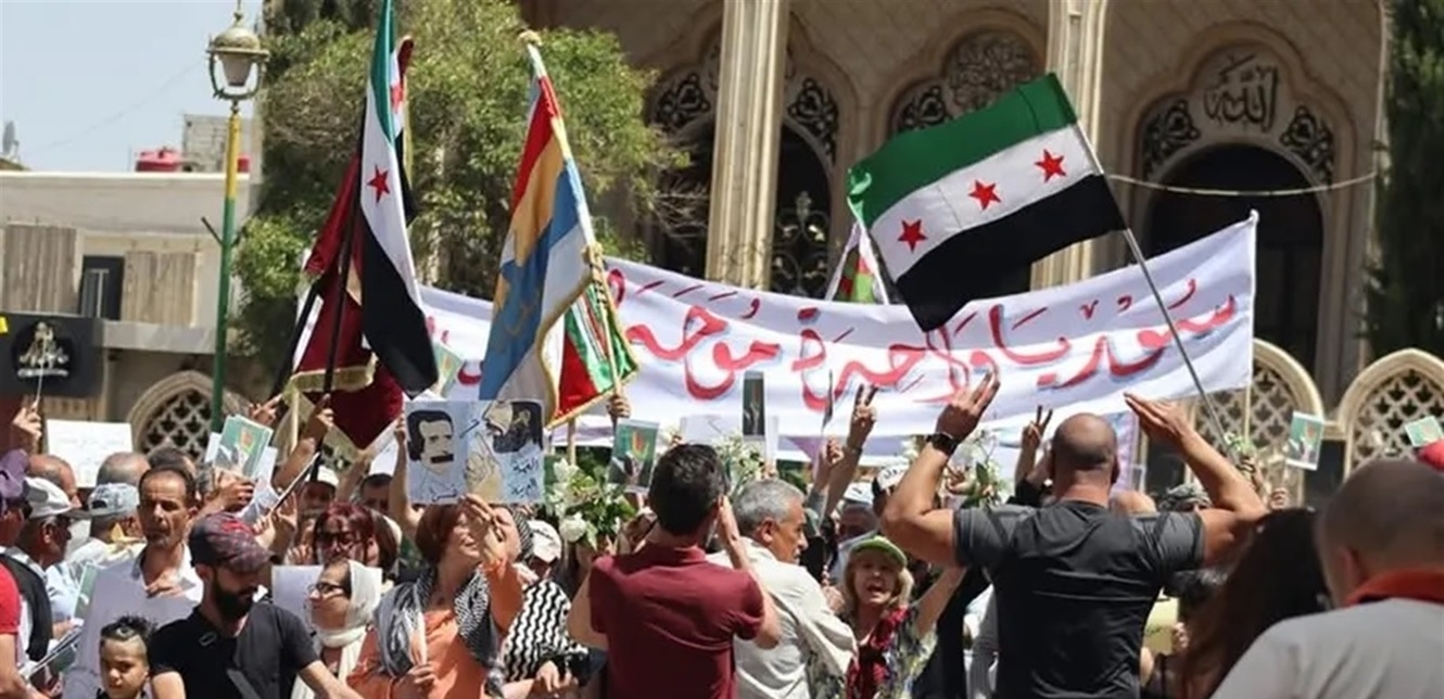 وثيقة تفاهم بين الحكومة السورية والزعيم الروحي للدروز... إليكم ما تتضمنه
