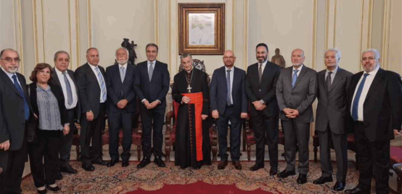 الراعي التقى وفد الهيئة الادارية لجامعة آل كرم في لبنان والانتشار