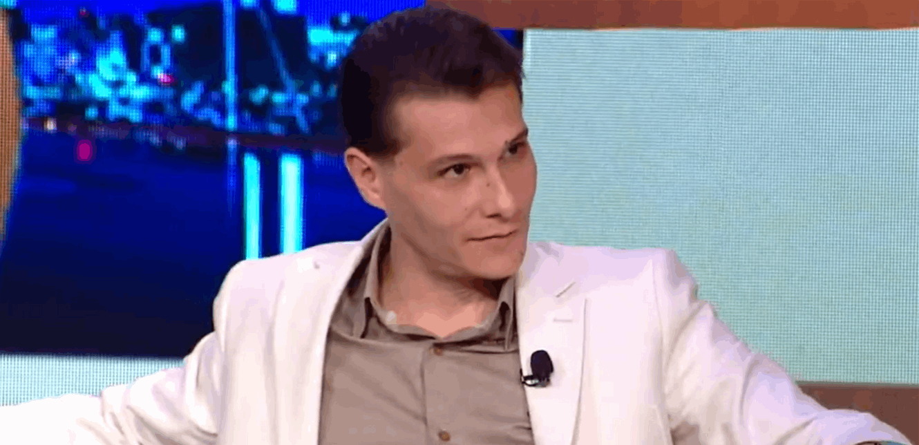 انفصل عن زوجته.. ممثل سوري شهير يتكلم عن معاناته ويوجه رسالة لبشار الأسد (فيديو)