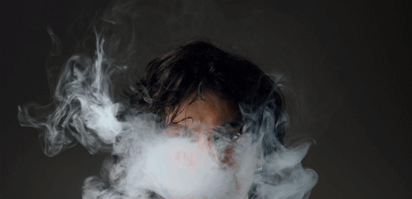 دواء معتمد من FDA الأميركية يساعد الشباب على الإقلاع عن التدخين الإلكتروني