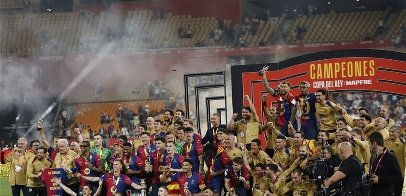 برشلونة يهزم ريال مدريد ويتوج بكأس إسبانيا (فيديو)