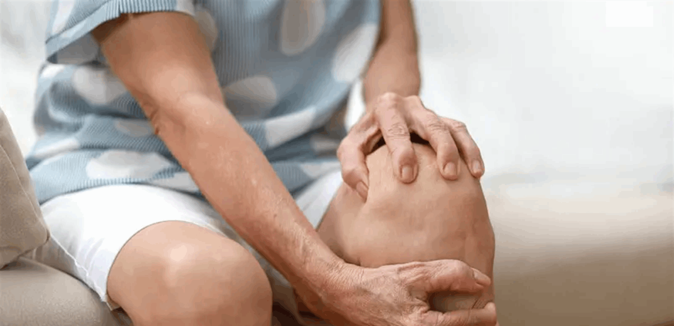 دواء شائع يخفف آلام التهاب مفاصل الركبة