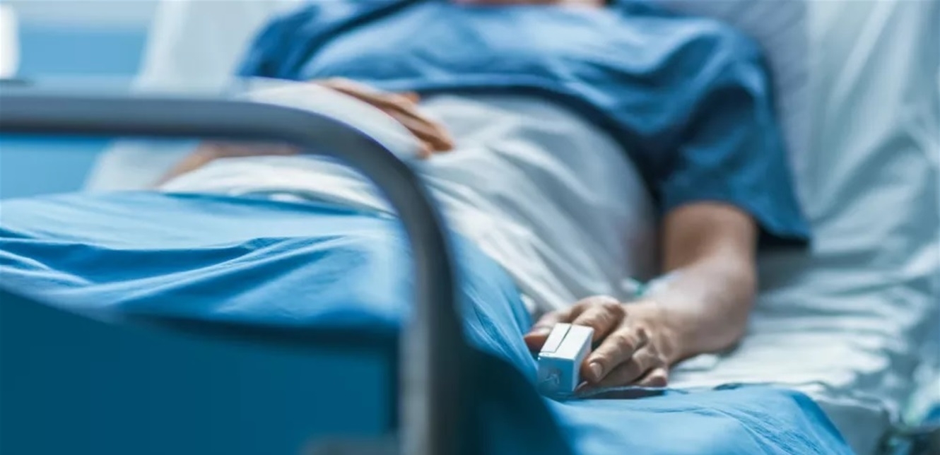 تدهورت صحته ووضعه كان حرجاً... وفاة فنان عن 61 عاماً بعد صراع مع المرض