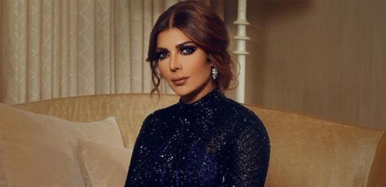 أصالة نصري تُشعل مواقع التواصل.. شاهدوا ماذا فعلت مع معجب على المسرح (فيديو)