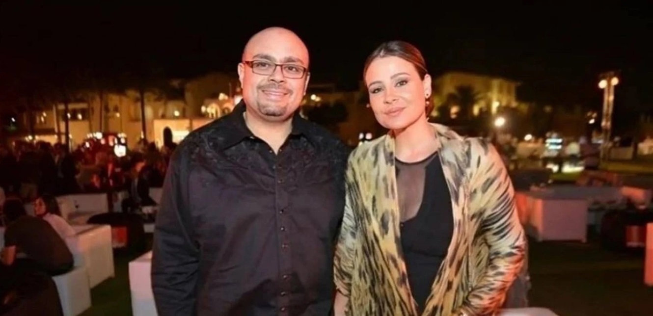 في عزاء زوج الفنانة كارول سماحة... فيديو يكشف ما فعلته ممثلة شهيرة شاهدوه