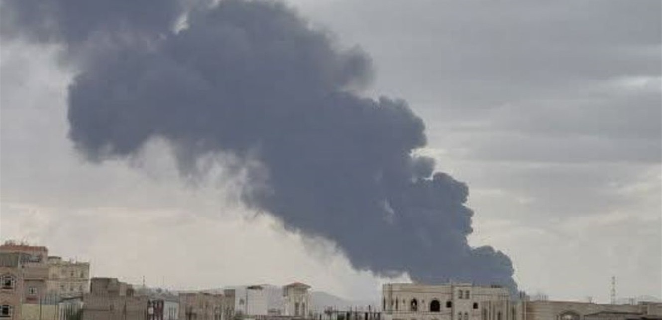 قصف إسرائيليّ عنيف... شاهدوا بالفيديو الغارات على مطار صنعاء