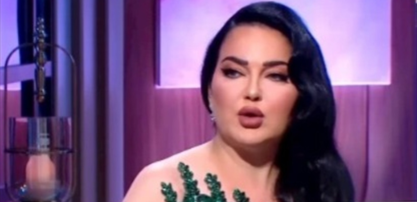 "كتير اوفر بوتكس كانت أحلى".. فنانة شهيرة تُفاجئ متابعيها بملامح مختلفة كليًا (فيديو)