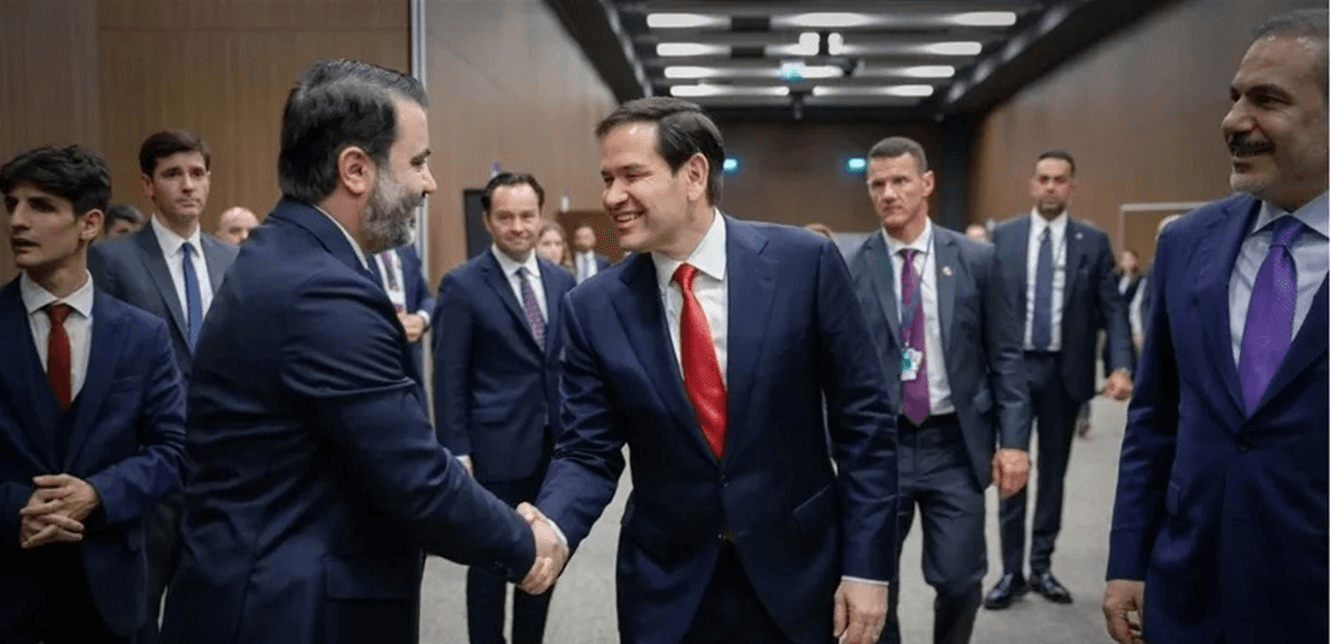 بعد رفع العقوبات... انطلاق أول اجتماع بين وزيري خارجية سوريا والولايات المتحدة