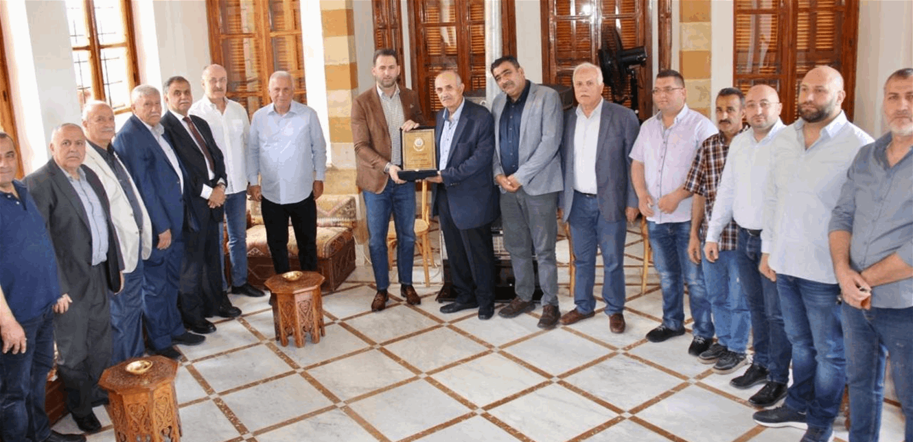 جنبلاط: لتحقيق التوازن الوطني وبيروت عاصمة كل اللبنانيين