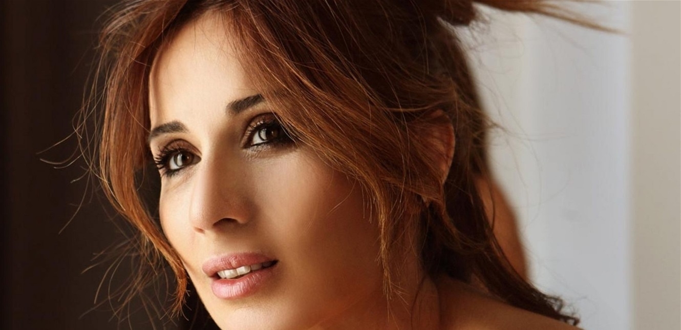 مع ارتفاع درجات الحرارة.. كارين رزق الله بملابس البحر تستمتع بوقتها مُفتتحة فصل الصيف (صور)