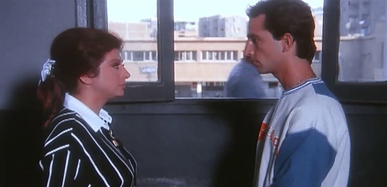 كواليس تكشف للمرة الاولى.. فيلم كاد يوقع بين نجمتين مصرييتين وحقق نجاحا