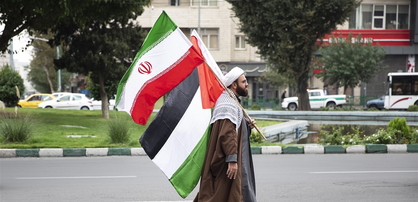 هل انتهى المحور الإيراني في المنطقة؟ معهد إسرائيليّ يُجيب