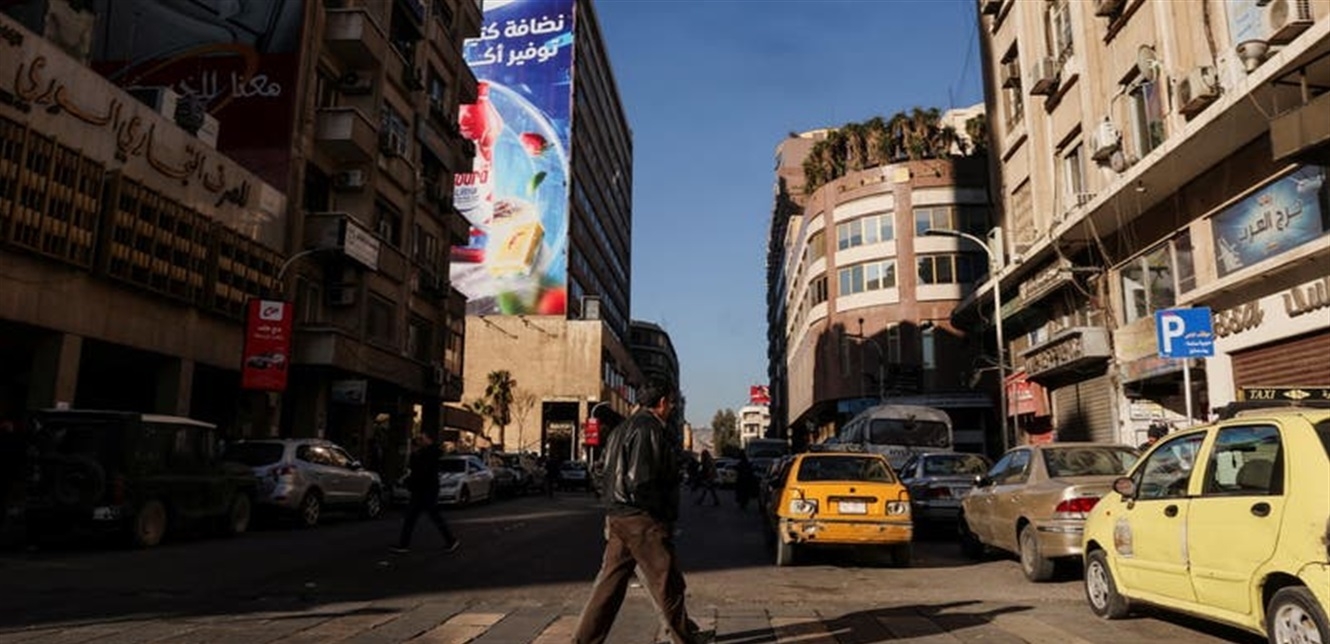 بعد رفع العقوبات.. شركات تركية ترى فرصًا ومخاطر في سوريا