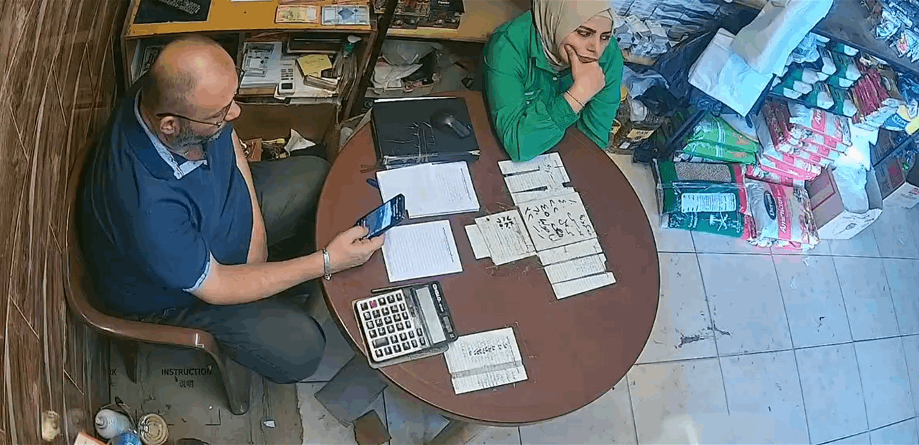 بالفيديو.. تهديدٌ يطال لبنانيين في متاجرهم!