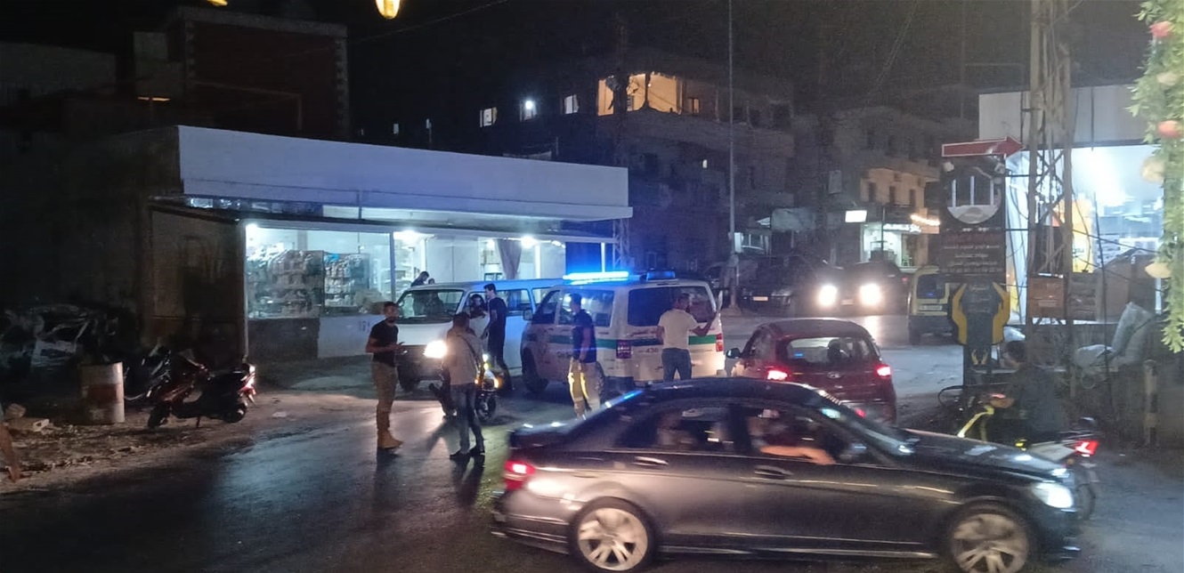 بلبلة في البازورية.. إتصال تهديد وقطع طريق