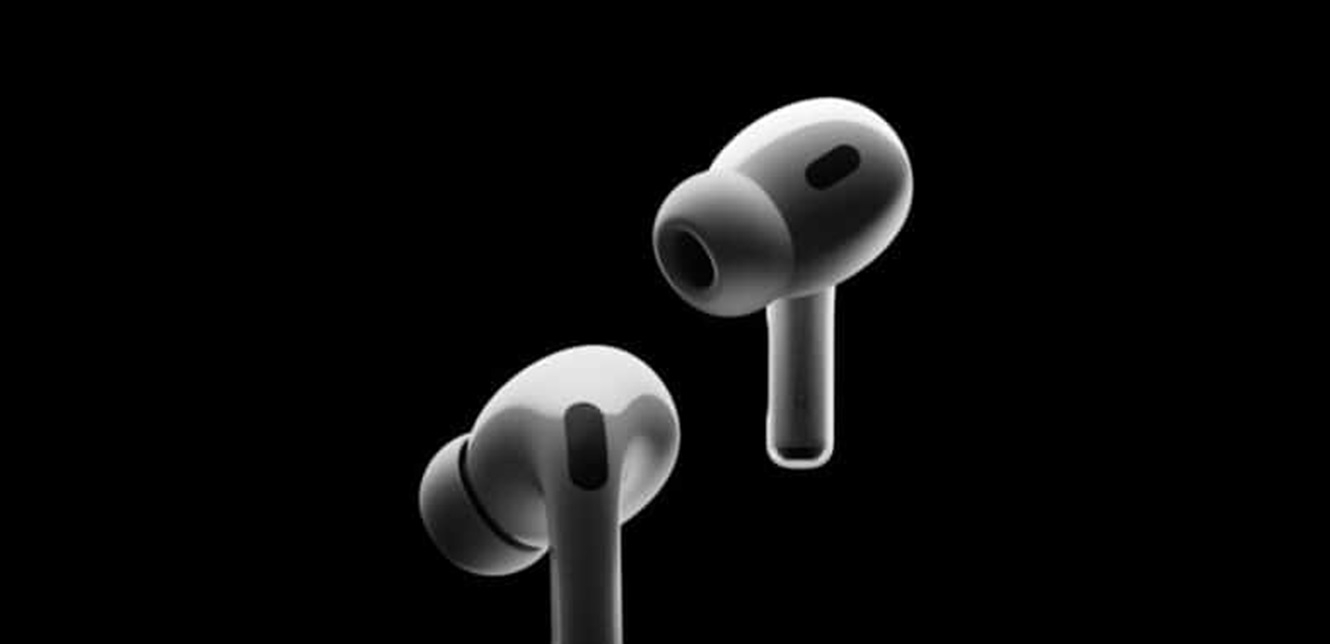 تحكم بالكاميرا وتصوير أسهل.. مزايا مبتكرة في سماعات "AirPods" القادمة!