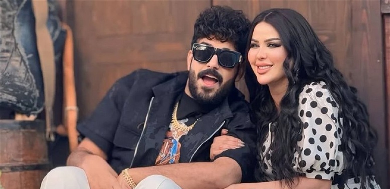 كانت تصرخ وتبكي بشكل هستيري وتستغيث.. زوجة فنان معروف تتهمه بسرقة ذهبها وأموالها (فيديو)