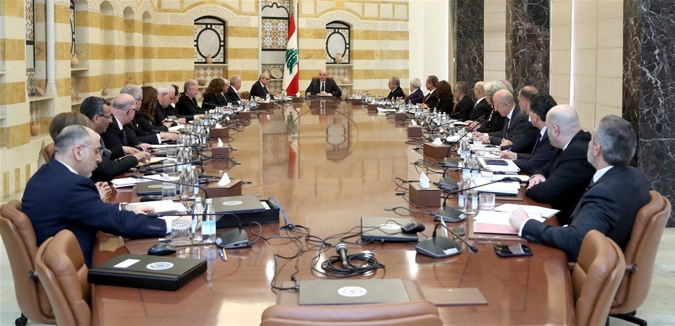 مؤشران وراء لجوء "حزب الله" الى الحكومة