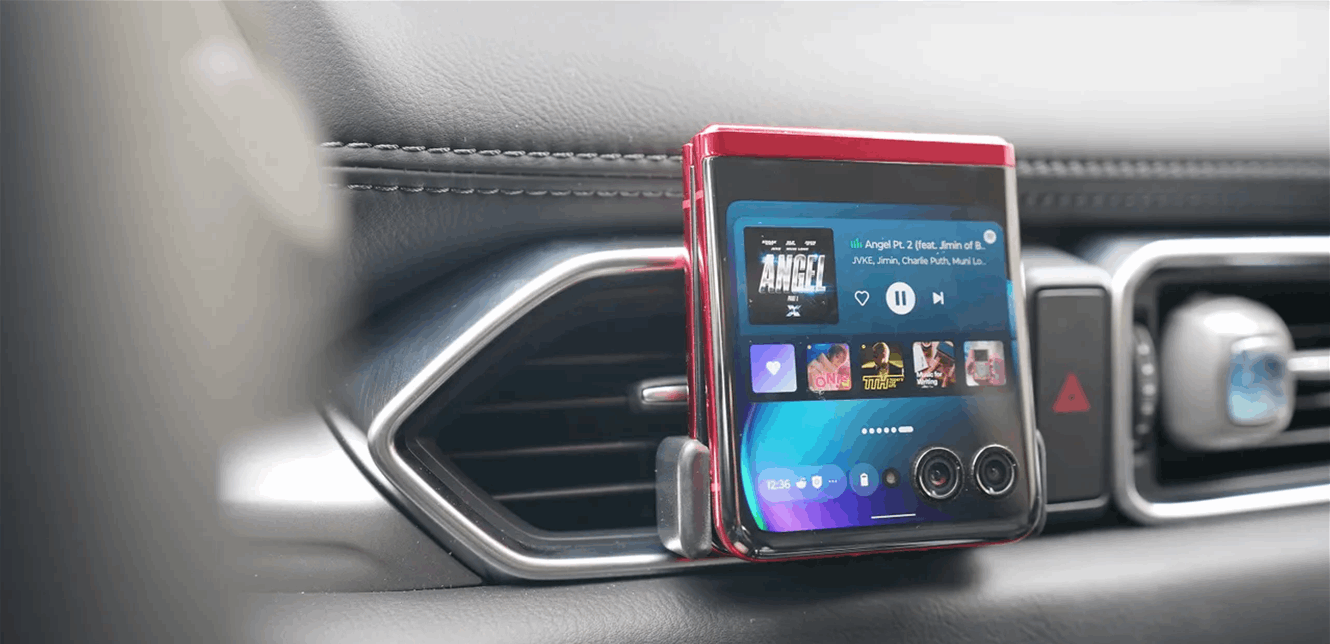 من شحن الهاتف إلى "CarPlay Ultra": كيف غيّرت منافذ USB تجربة القيادة؟