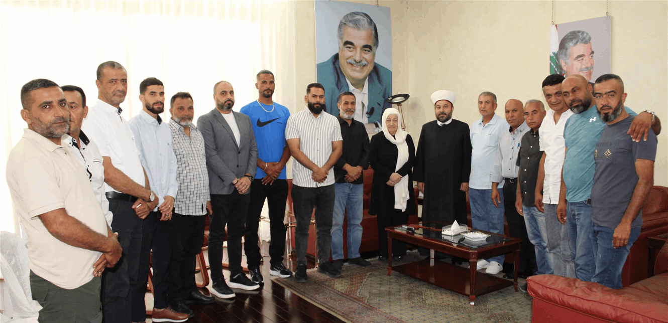 الحريري استمعت لمطالب سائقي الشاحنات وعربات "التوك توك"