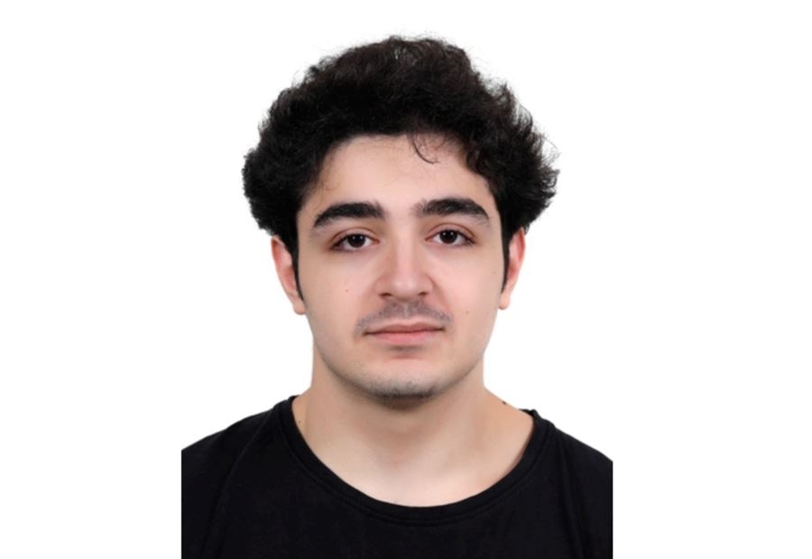 عباس غادر منزله ولم يعد... هل من يعرف عنه شيئاً؟