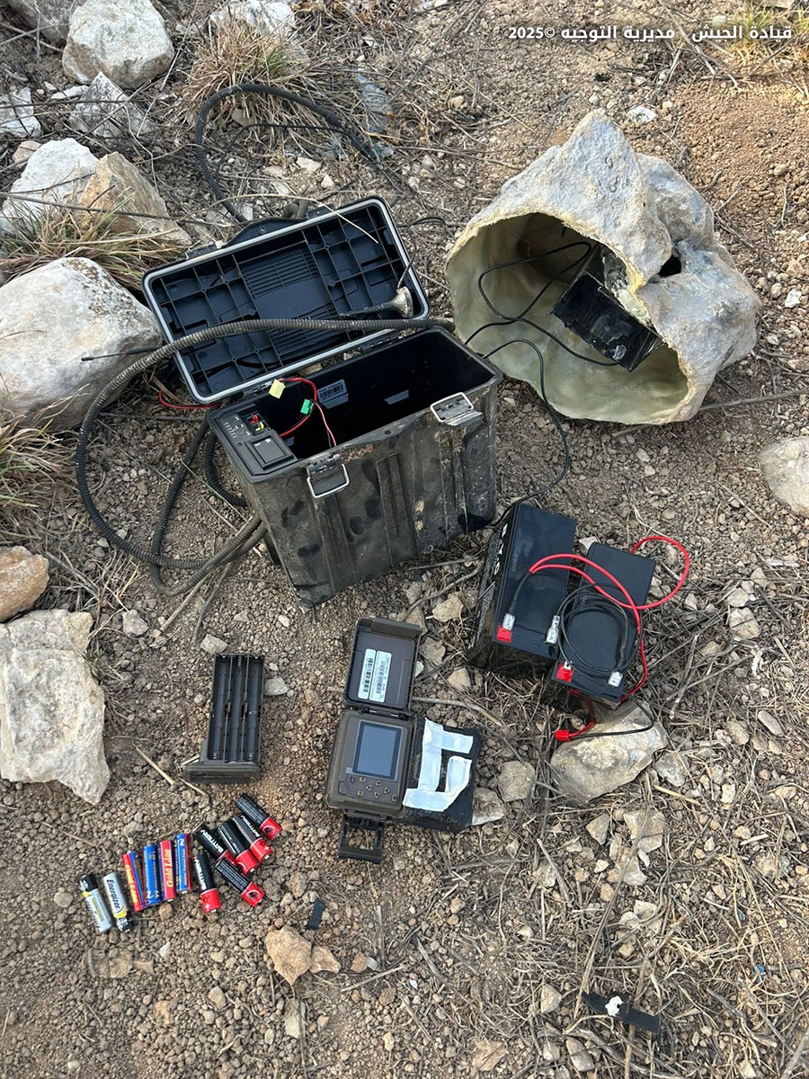 Dismantling a spying device and removing two earthen barriers of the israeli enemy in the outskirts of Bleedah and Mays Al Jabal