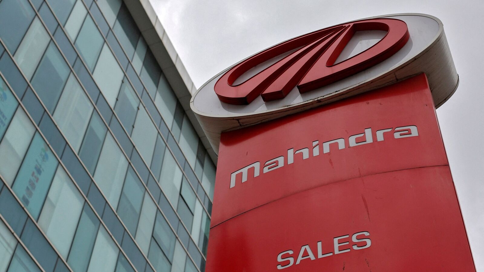 Hemant Sikka appointed MD & CEO of Mahindra Logistics