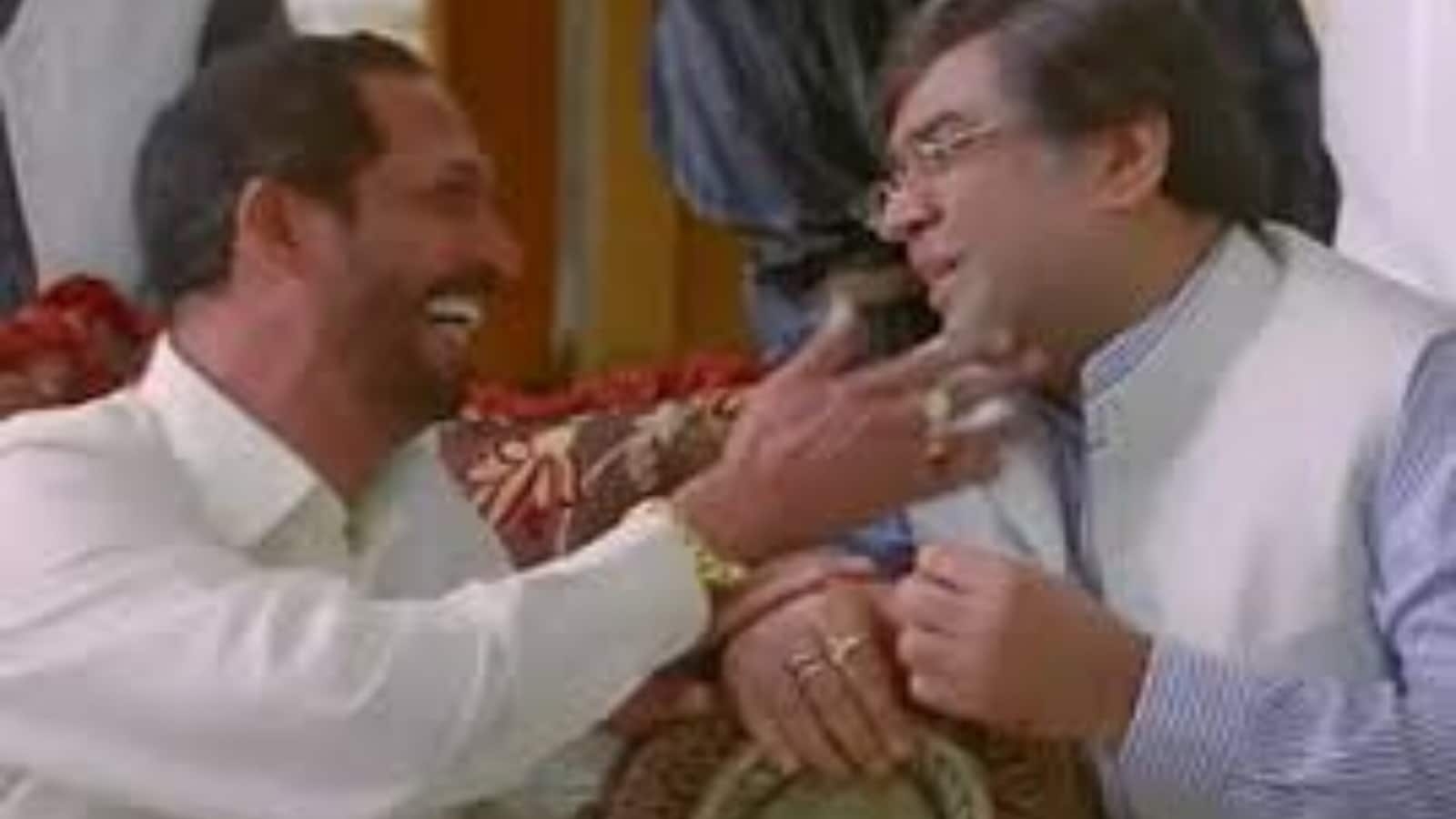 Paresh Rawal recounts hilarious incident of Nana Patekar making a producer wash dishes: ‘Baap hai voh'