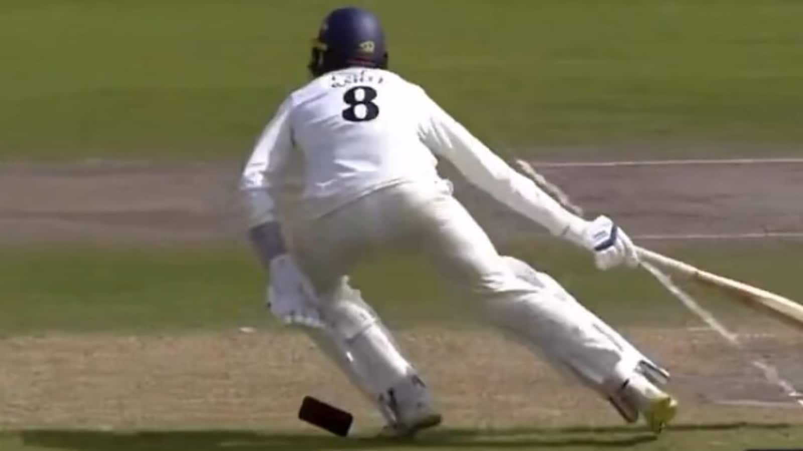 Viral video: Lancashire batter drops mobile phone while running between wickets in County match; watch