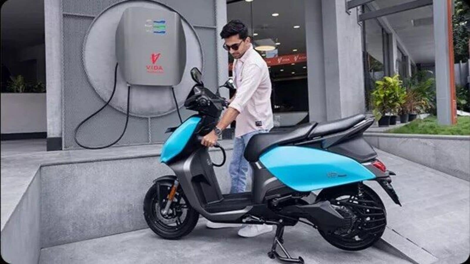 Hero eyes 6x EV sales leap to turn profitable by 2027 amid fierce competition