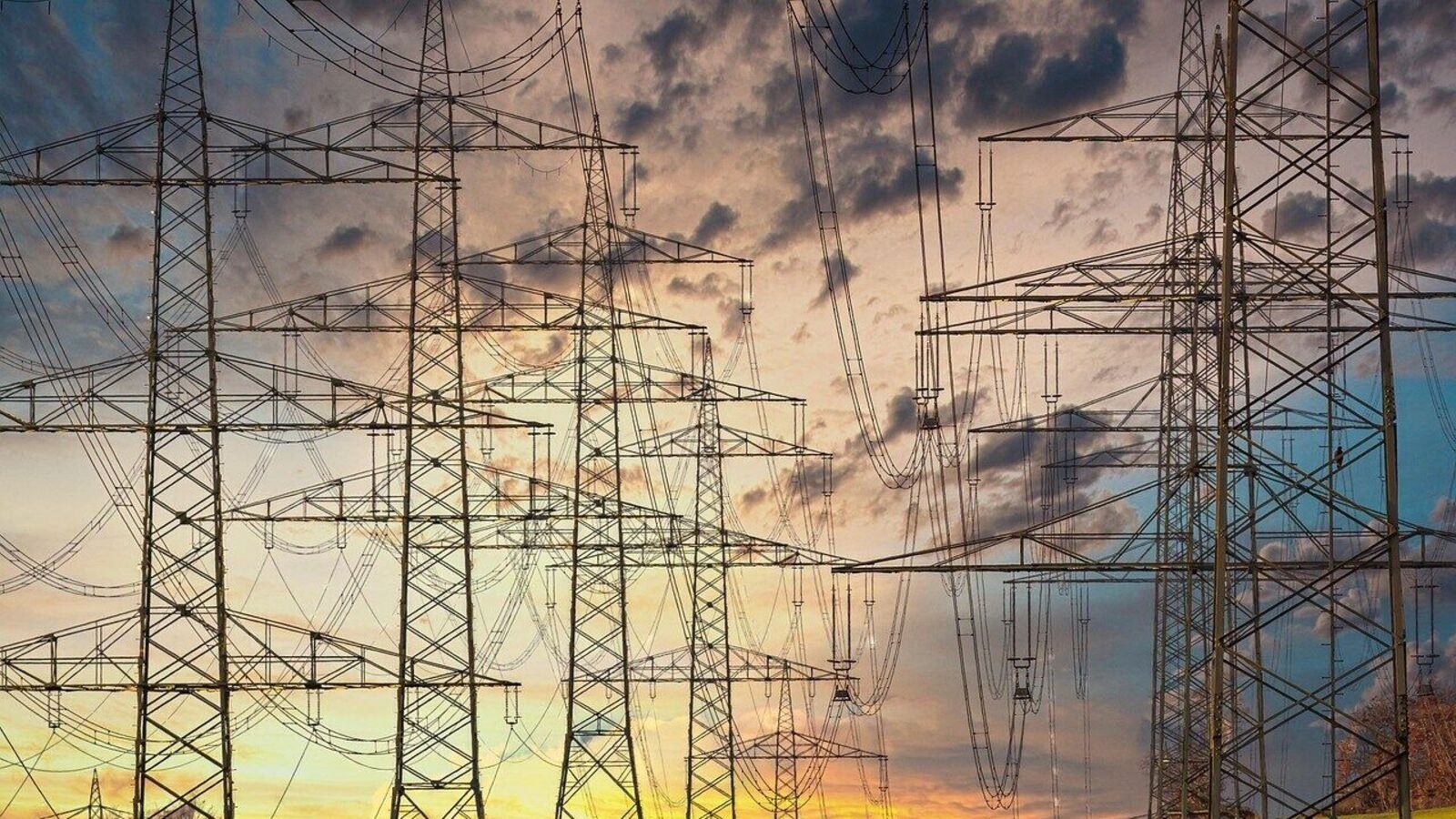 Unseasonal rains, surplus supply send real-time power prices crashing on IEX