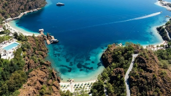 8 undiscovered beaches around the world that feel like paradise on Earth