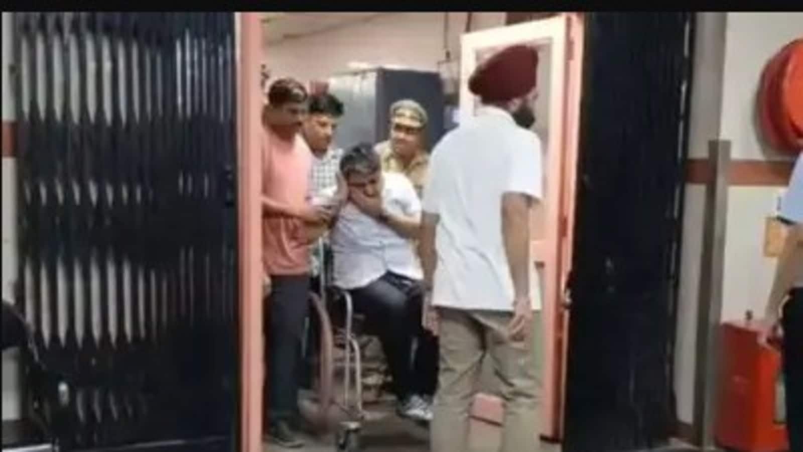 Lucknow News: IRS officer suspended after ‘violent' assualt on junior colleugue over cricket team captaincy
