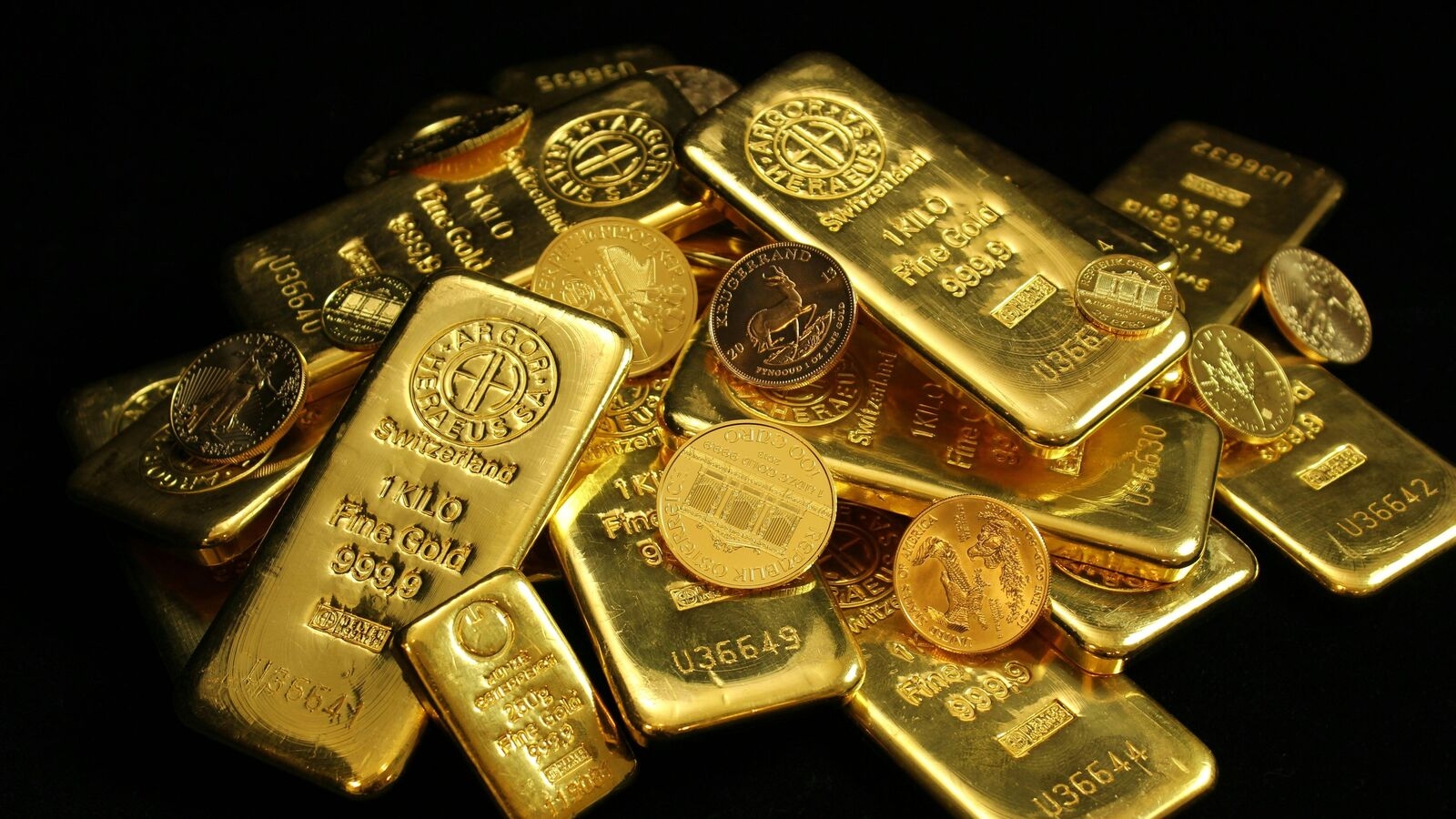 Gold outlook: Precious metal likely to remain rangebound. Is it right time to invest?
