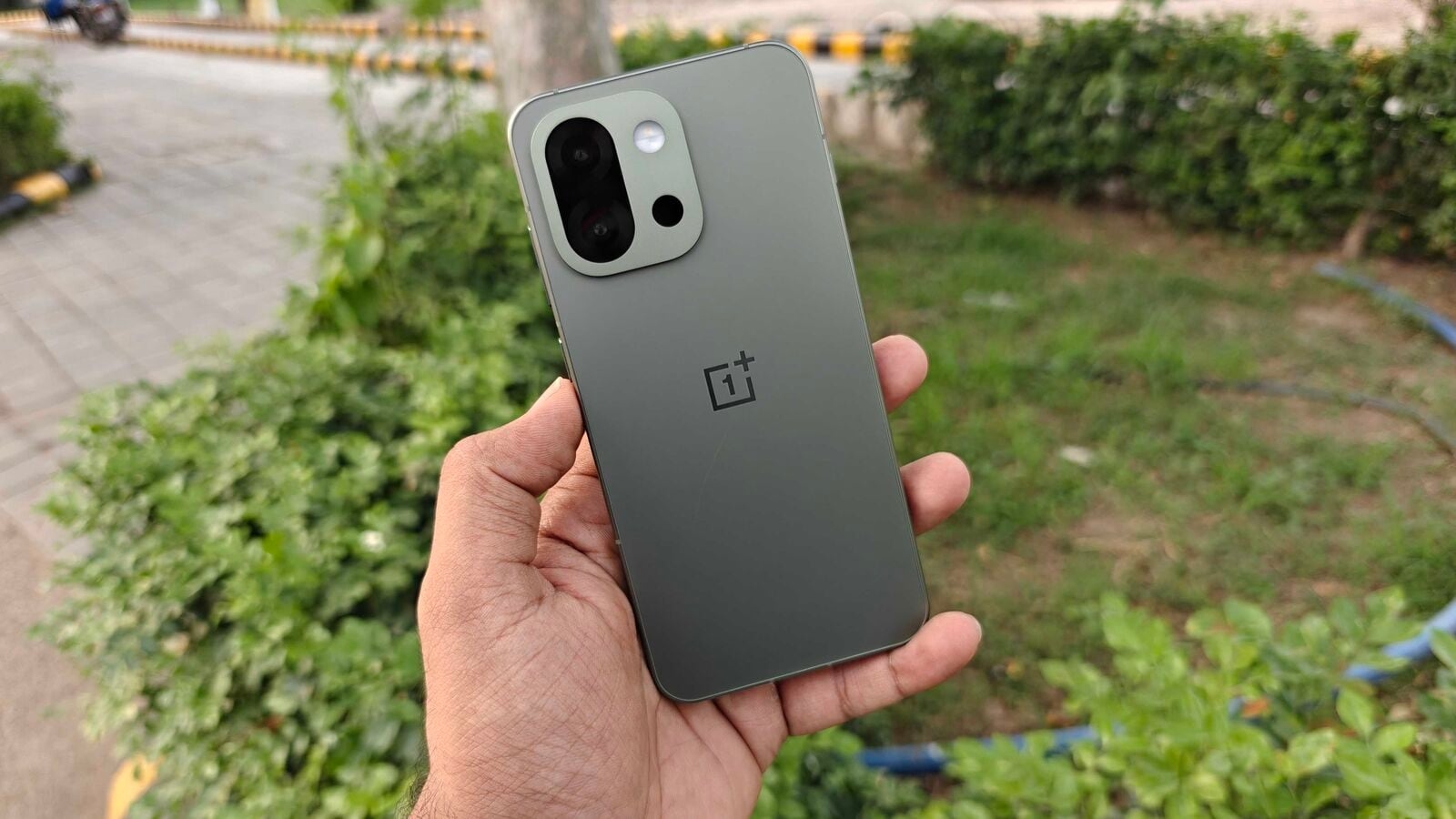OnePlus 13s review: A near-perfect compact phone, minus a few flagship perks