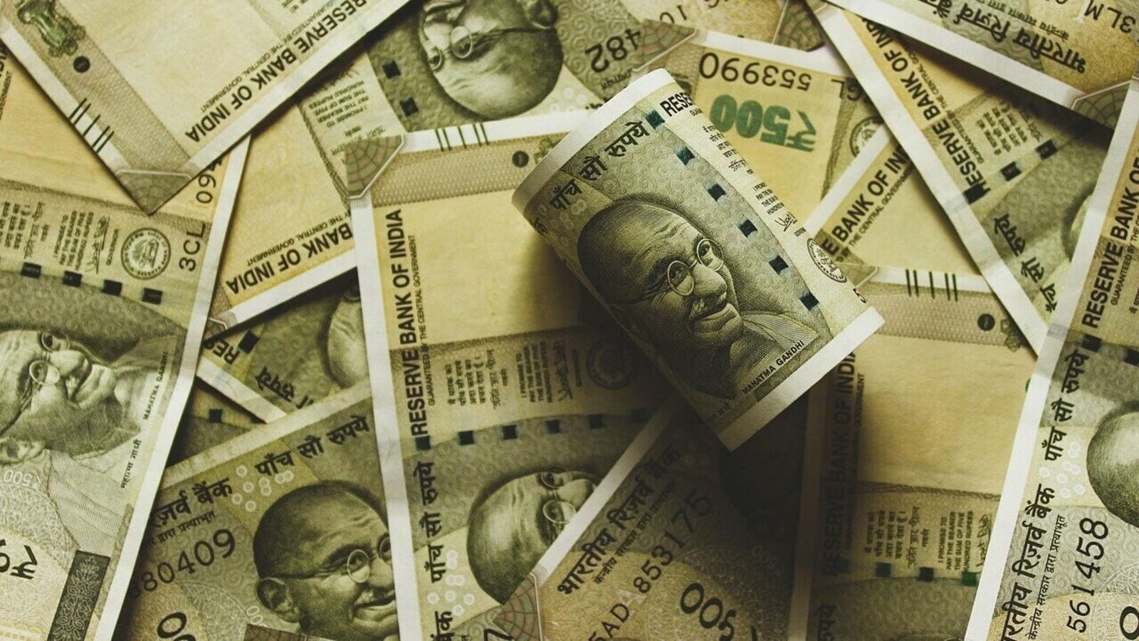 Govt to launch nationwide drive to return unclaimed bank deposits, dividends and policies