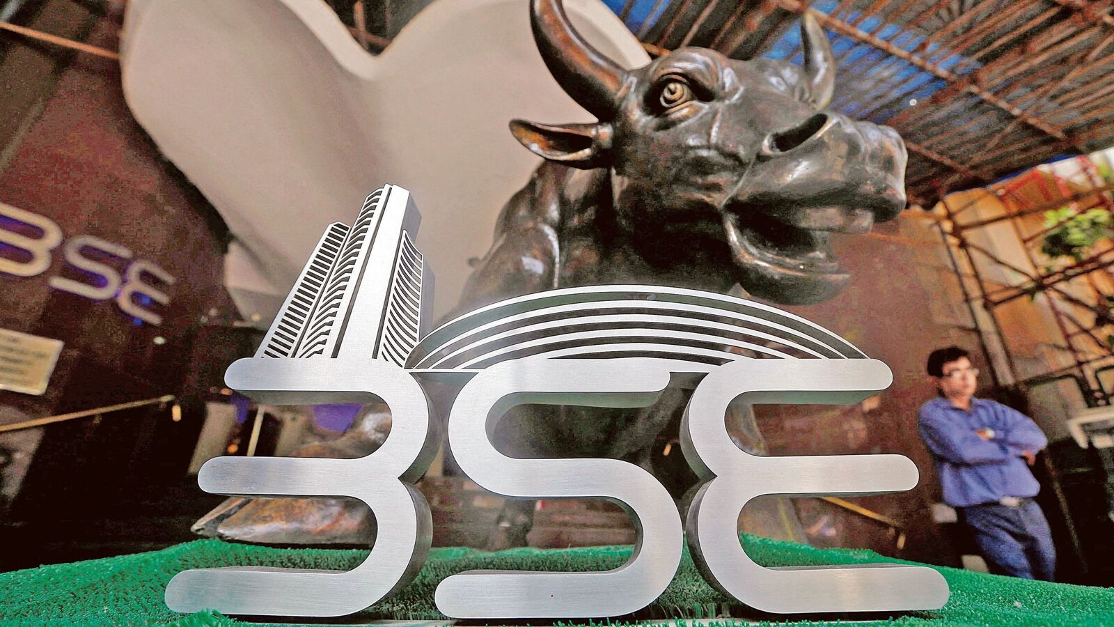 BSE share price slips 8% from record high; analysts cite valuation risks. Buy, sell or hold?