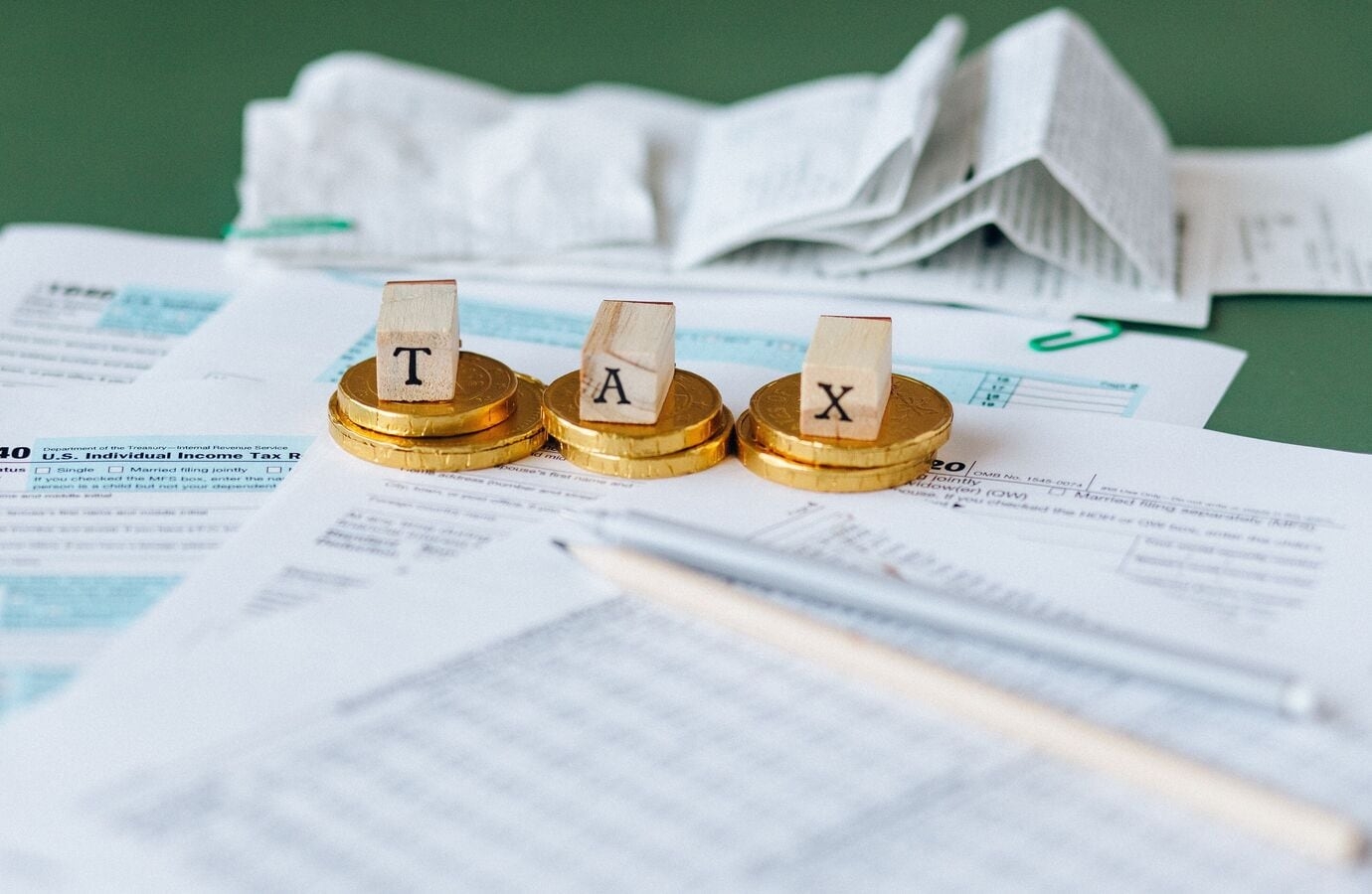 Income Tax: Today is the deadline to pay first instalment of advance tax. Check details