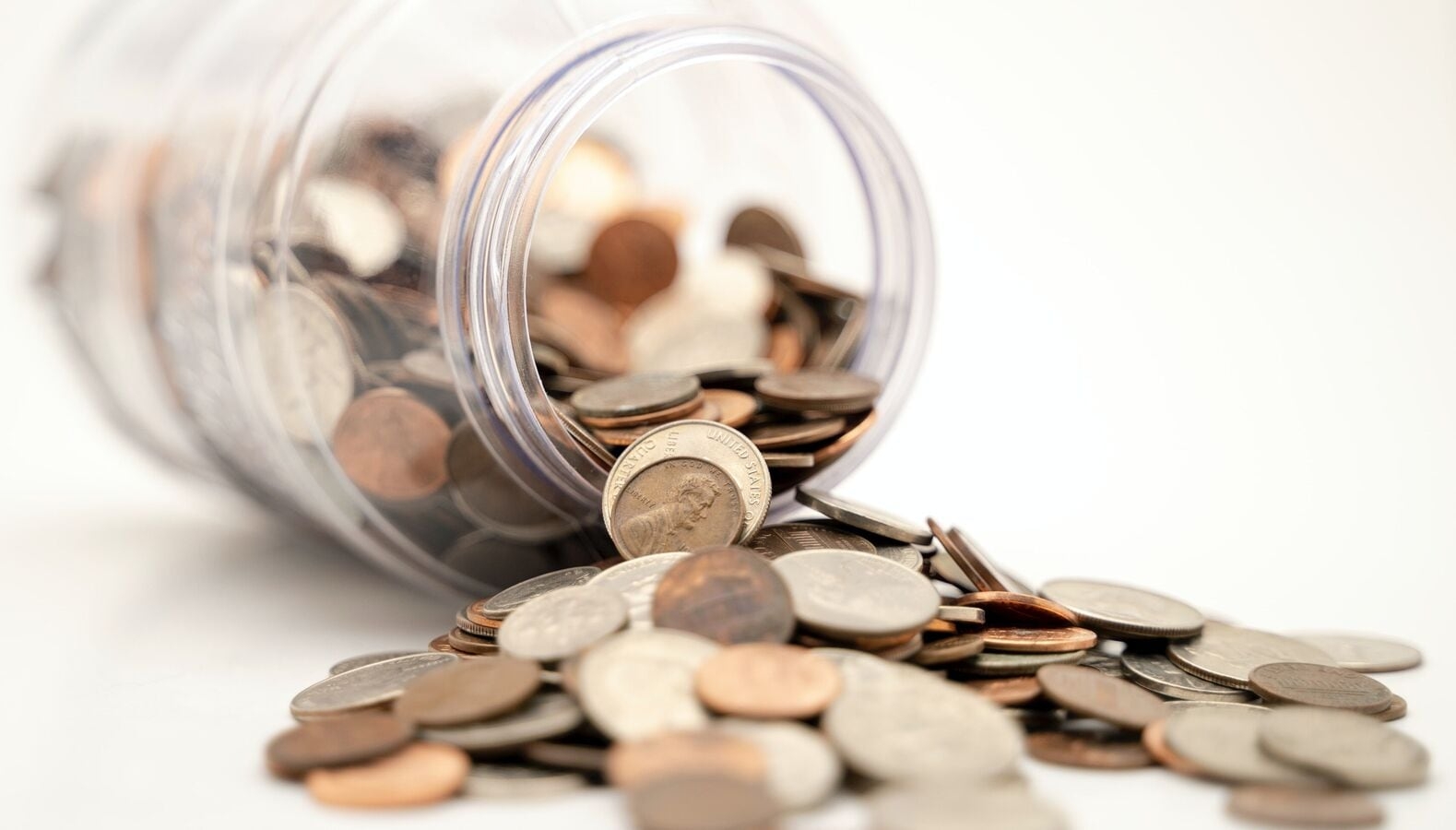 Personal loan from a fintech platform? THESE are the five factors you should consider