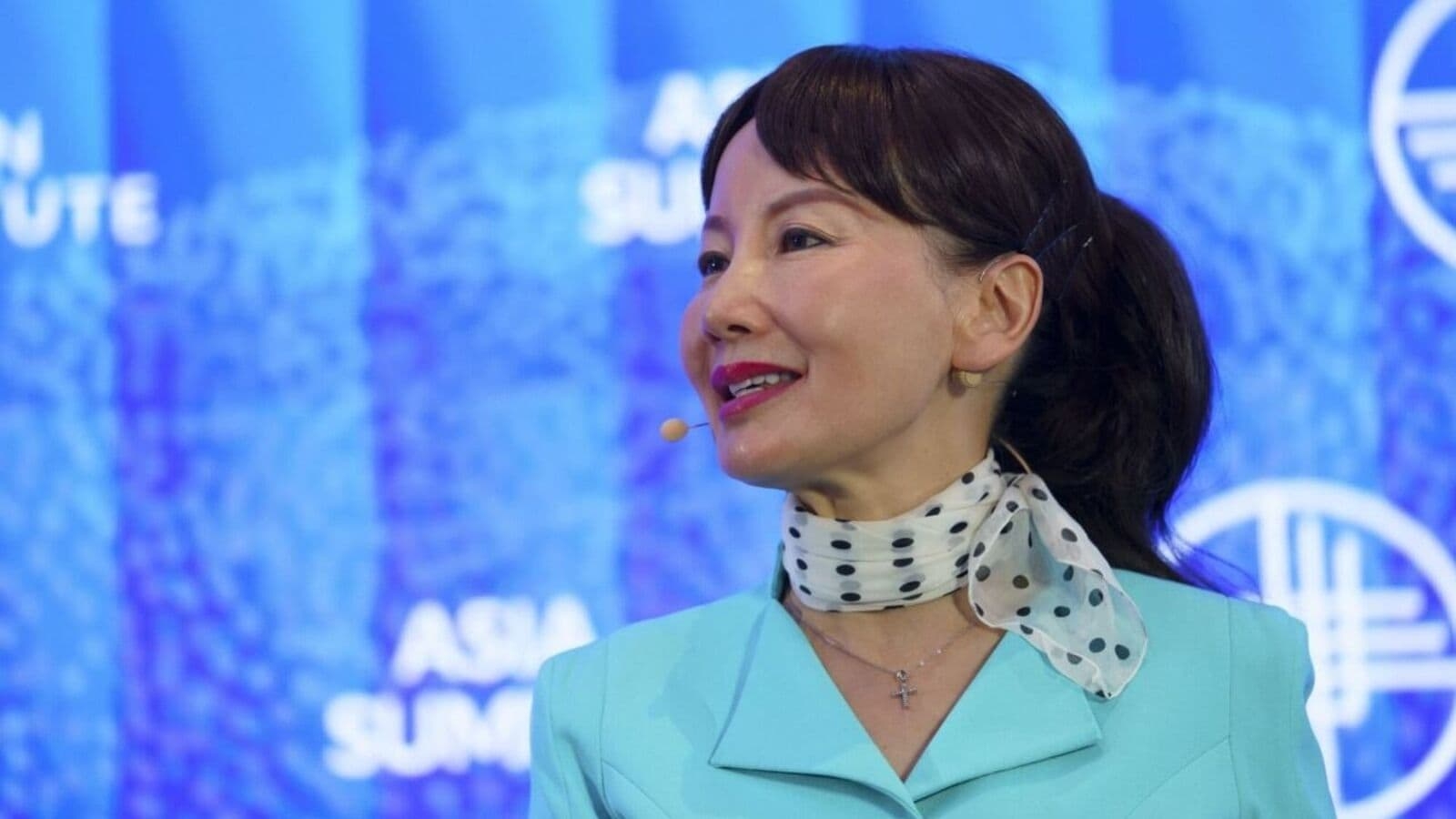 Trip.com CEO sees tailwinds for China tourism