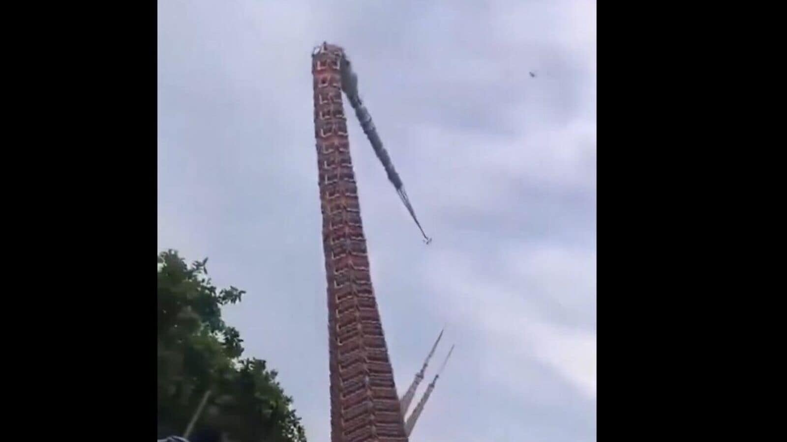 Caught on camera: 170-foot tazia falls on 11,000-volt power line during Muharram procession in UP