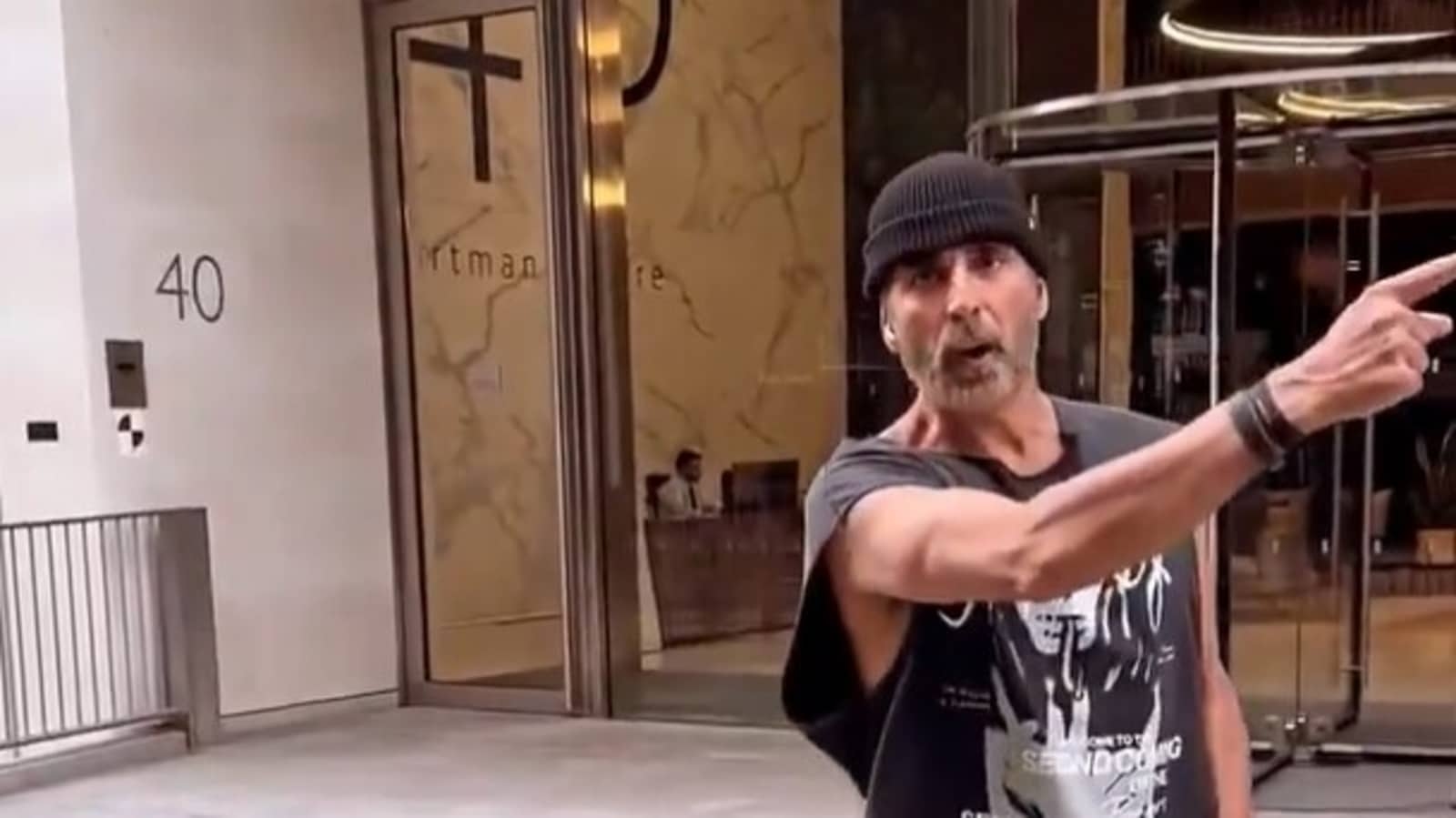 Akshay Kumar snaps at fan in London for secretly filming him, video goes viral