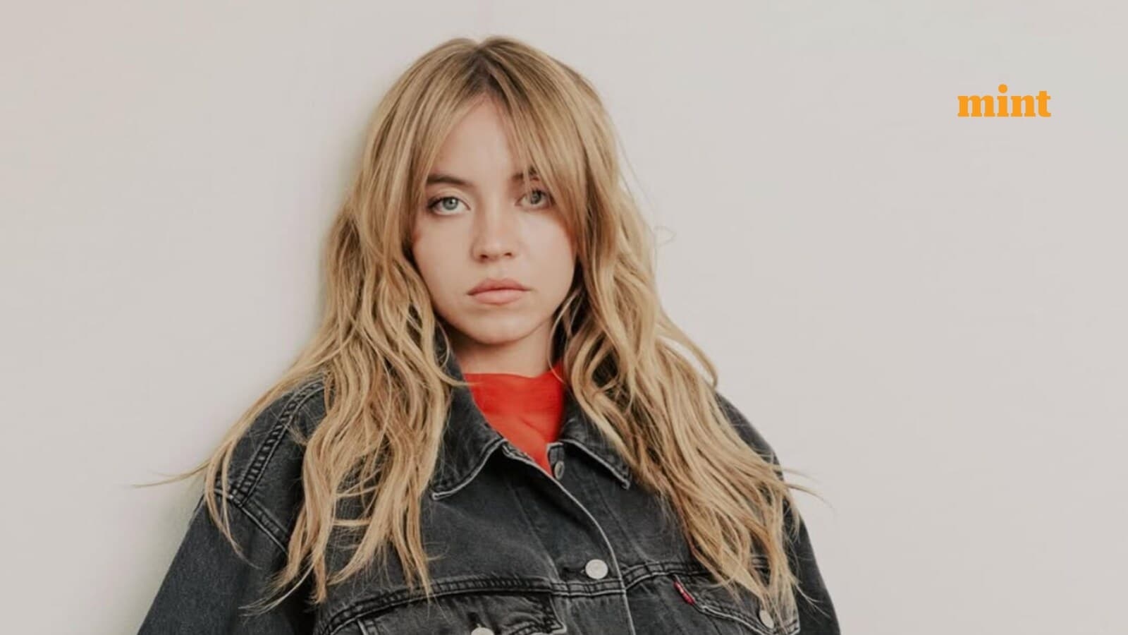 Watch: Sydney Sweeney gets cosy with mystery man during family trip amid American Eagle jeans ad controversy