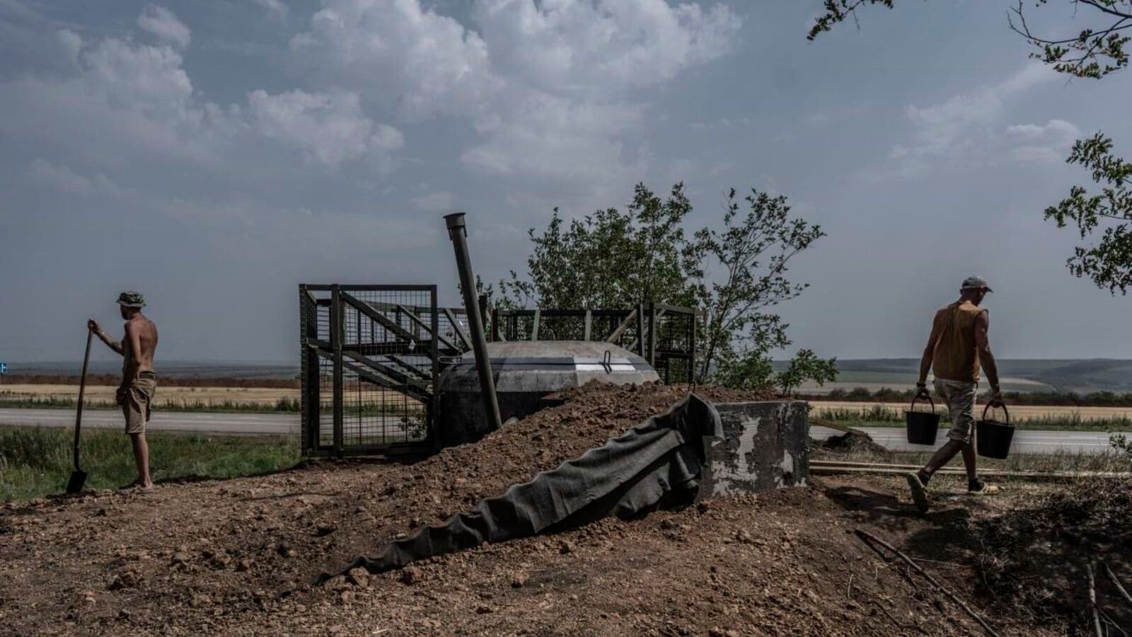 Inside Ukraine's effort to fortify hundreds of miles of defensive lines