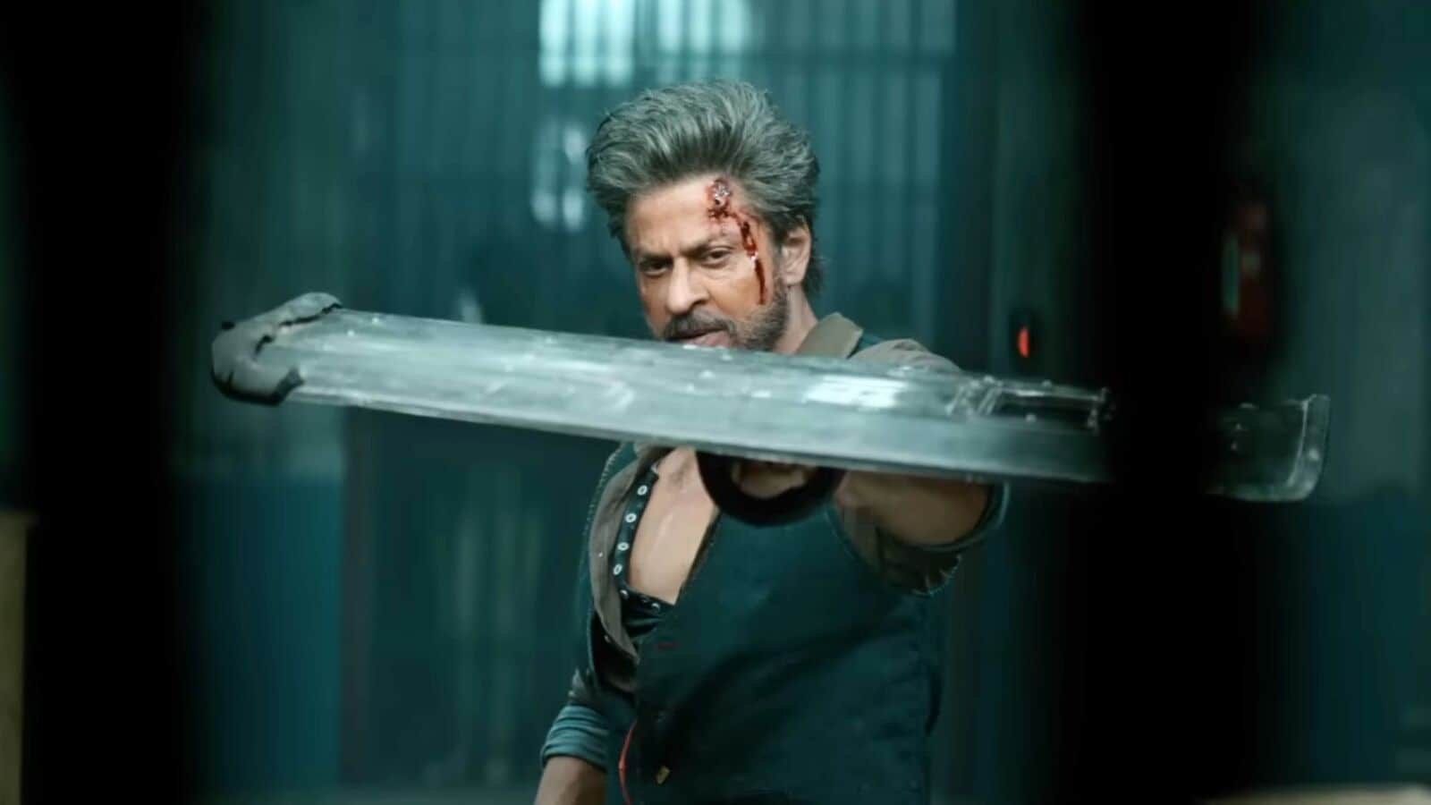 Shah Rukh Khan wins first National Award of his career, netizens say 'deserved it long back'