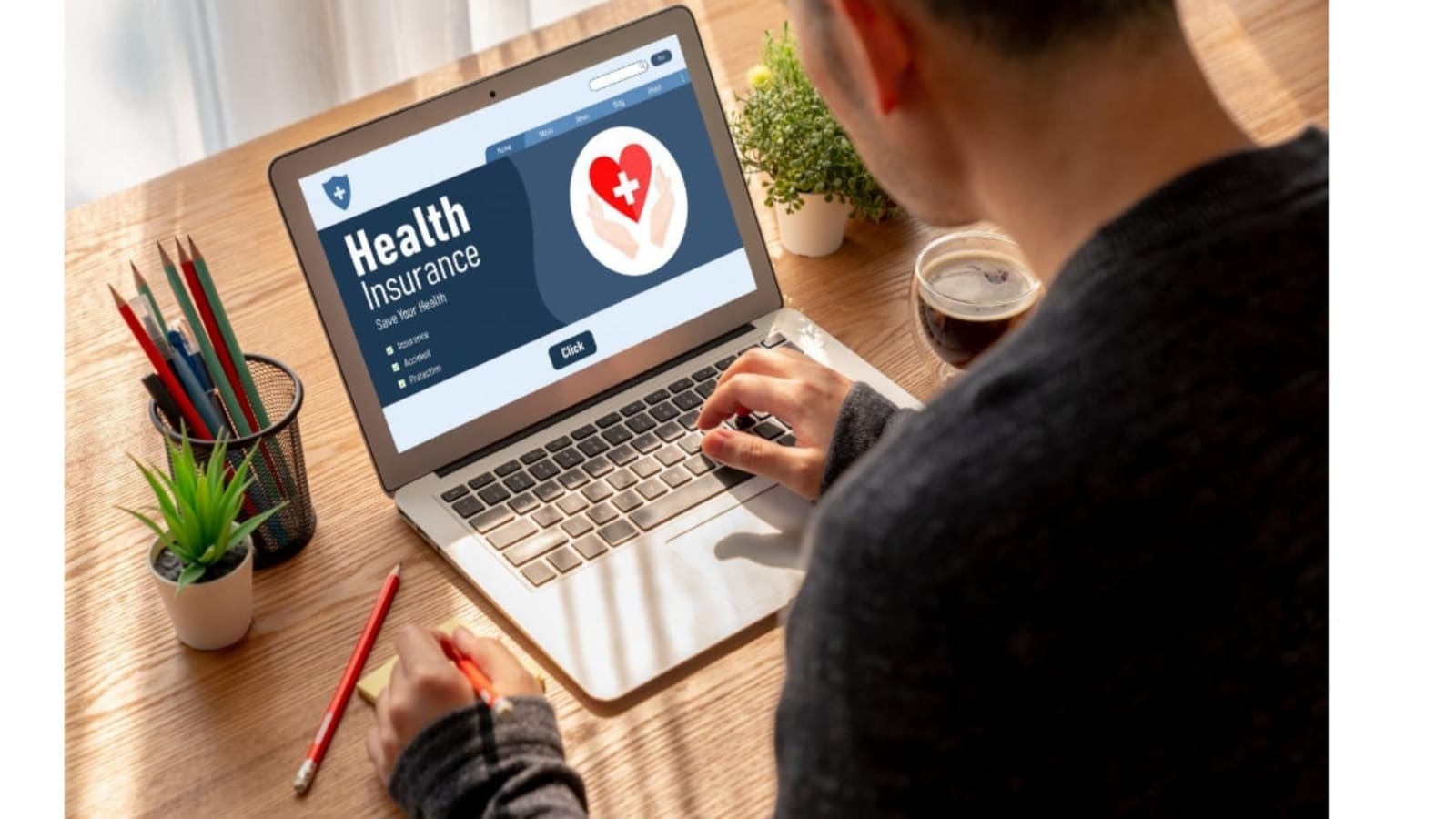Manipal Cigna Sarvah Param health insurance offers ‘tatkal benefit' with Day 1 coverage. Details here