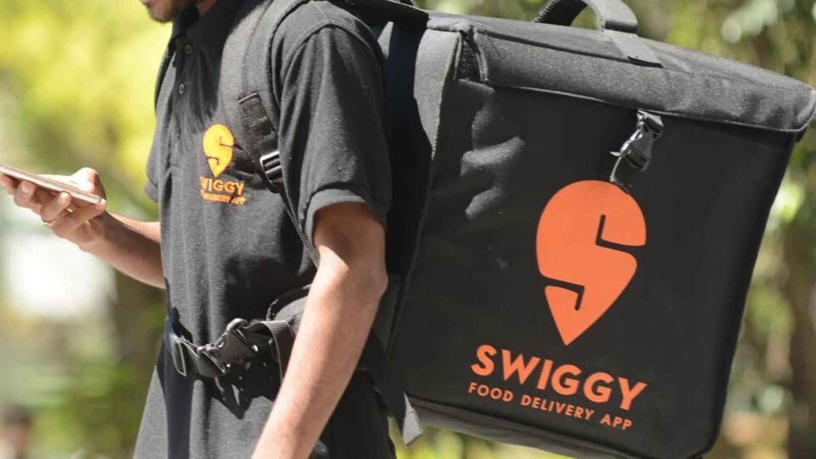Did Swiggy increase their platform fee from  ₹12 to  ₹14? Report reveals...