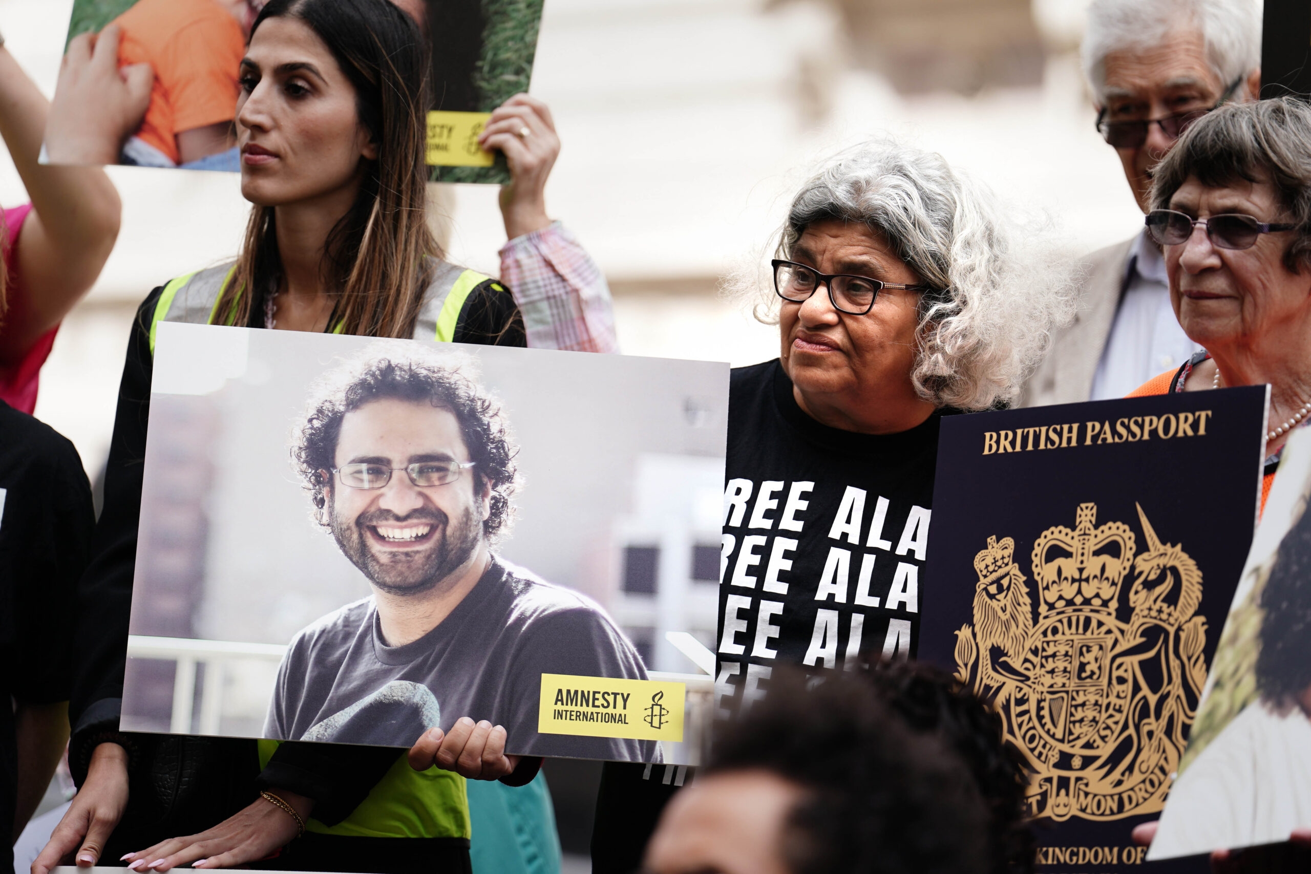 Alaa Abd El Fattah arbitrarily detained, UN experts say, requesting immediate release