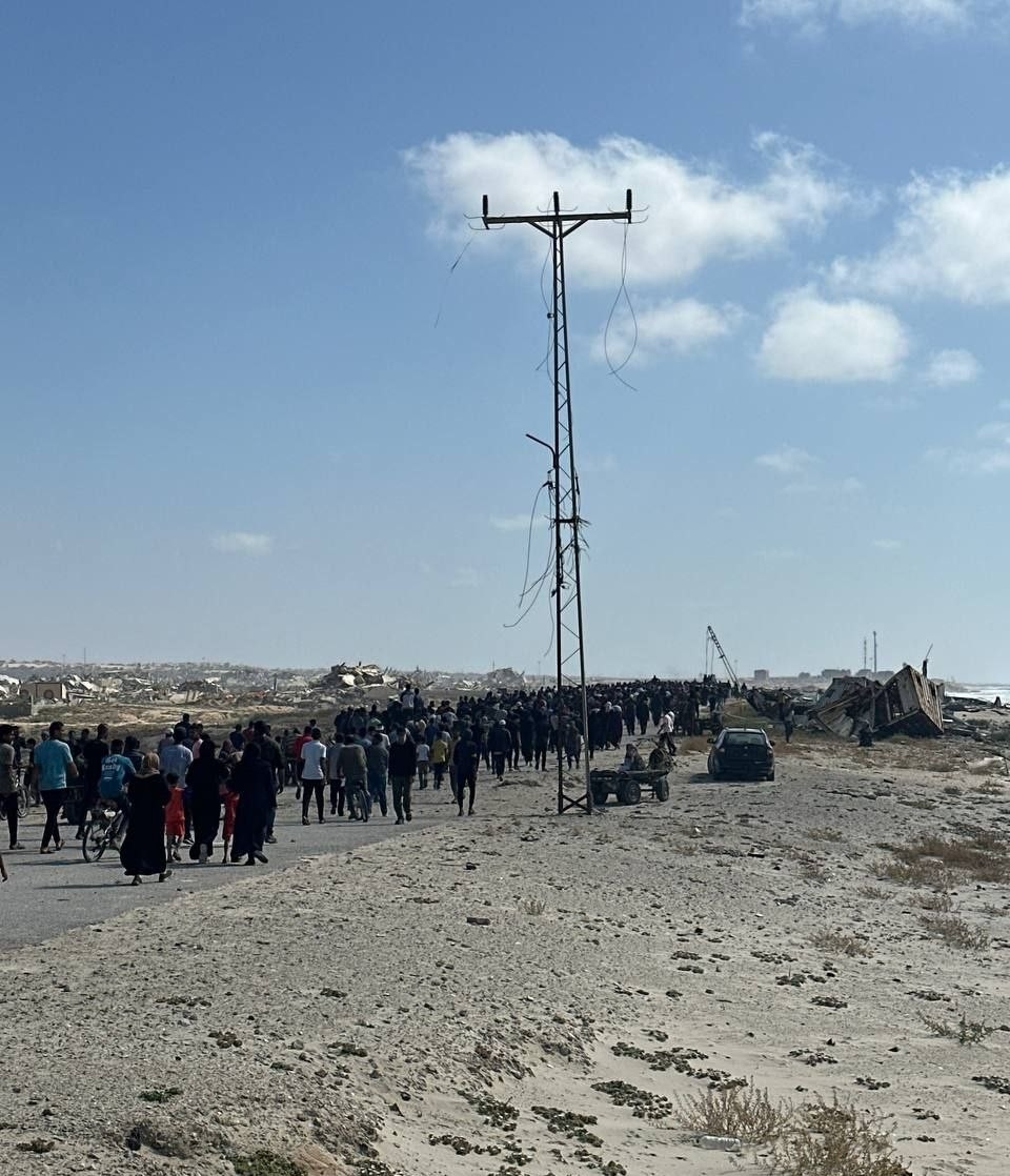 Israeli military shoots at aid seekers again near new distribution site, pick-up points remain closed