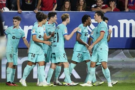 برشلونة يحدد سعر مدافعه بعد إصرار أتلتيكو مدريد على شرائه